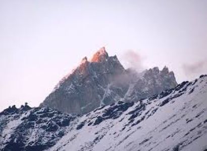Chanderkhani Pass to Malana and Tosh Trek Tour