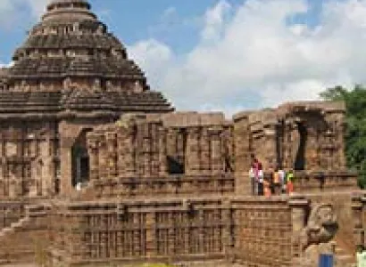 Golden Triangle of Odisha with Bhitarkanika Tour Package