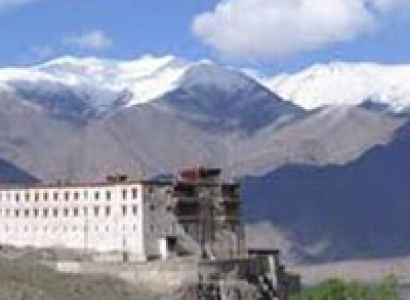 TUTC Glamping in Ladakh Tour