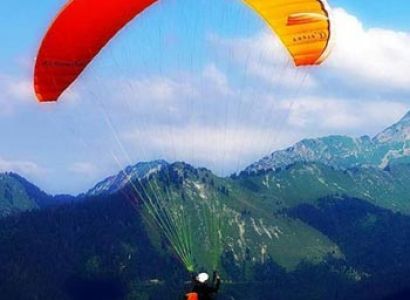 Bir Billing Paragliding Tour