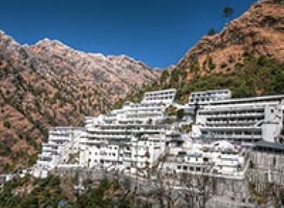 Amritsar - Dalhousie - Dharamsala - Vaishnodevi Tour