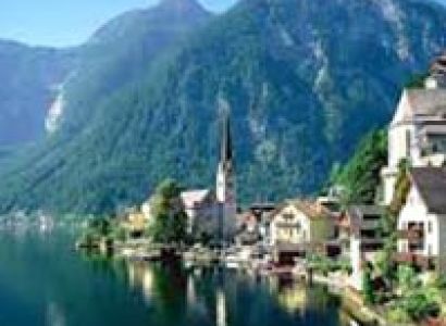 European Tapestry With London (Hat)