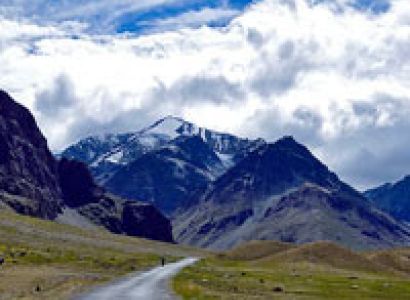 Manali - Leh Road Trip Tour