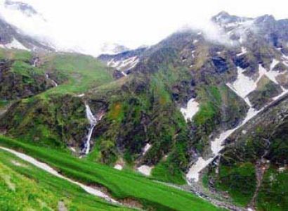 Shrikhand Mahadev Trek Tour