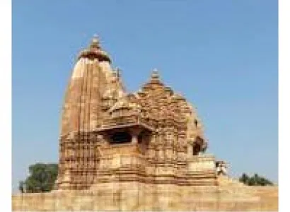 Khajurahoo With Orchha Tour