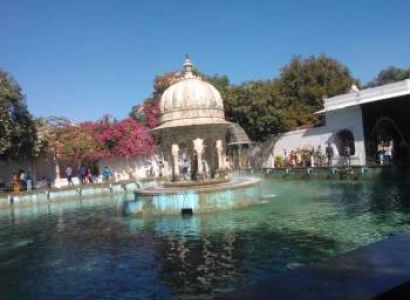 Udaipur Full Day Guided Tour