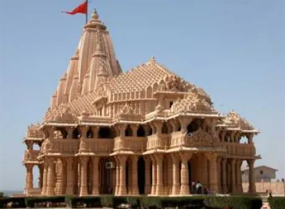 Ahmedabad - Dwarka - Somnath & Back Tour