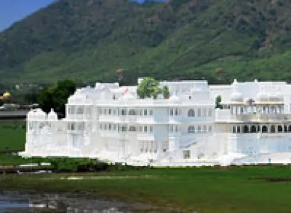 Mount Abu - Udaipur - Haldighati - Nathdwara Tour