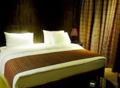 Dubai Standard Room + Free Airport Transfer