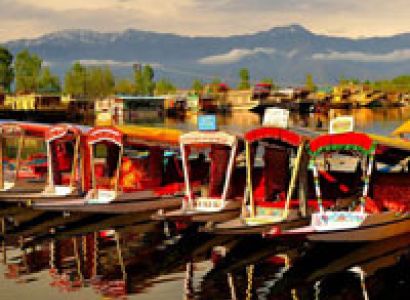 Jannate Nazeer Kashmir Tour