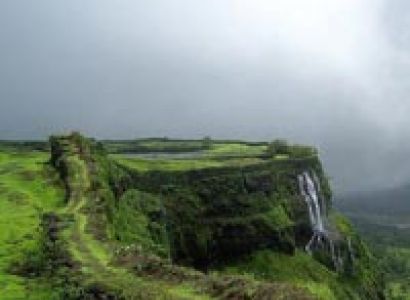 Maharashtra (Honeymoon Special) Tour