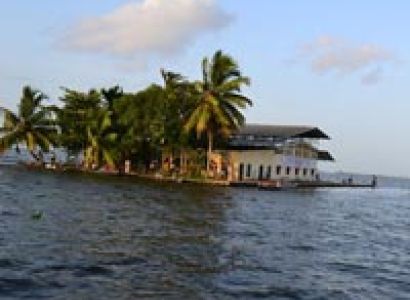 Kerala Honeymoon Tour