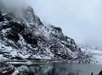 North East Delight with Pelling Tour