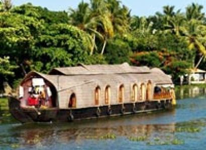 Enticing Kerala Tour