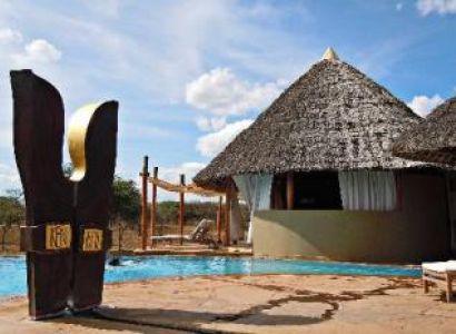 3 Days Tsavo West National Park Package