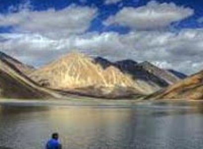 Ladakh Honeymoon Tour