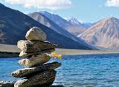 Ladakh Honeymoon Tour