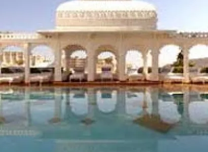 Royal Rajasthan With City Of Lakes 3N/4D Tour