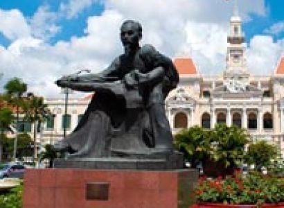 Viet Nam Essentials 10 Days 9 Nights