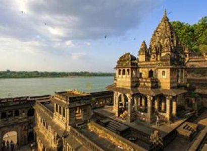 Ujjain - Mahakaaleshwar - Omkareshwar Jyotirlinga Tour Package