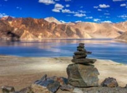 Royal Enfield Himalayan Tour