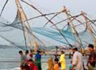 Kerala Beach Tours & Water Falls Package