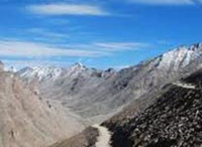 Ladakh Honeymoon Tour