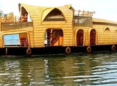 Budget Pacakge Mini Kerla Tour