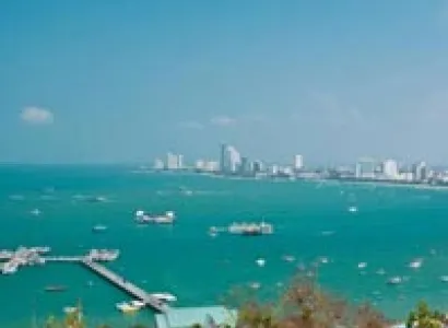 Relaxing at Pattaya Tour