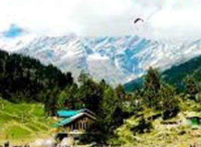 Honeymoon in Snowy Himachal Tour