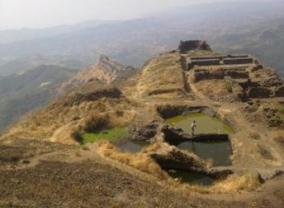 One Day Historical Trail in Bedase Tour