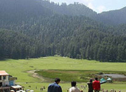 Peaceful weekend - Mcleodganj & Dharamshala Tour