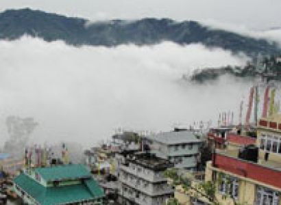 Amazing North East Fly & Stay Tour