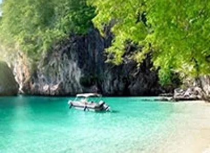 Phi Phi Island by Cruise Tour