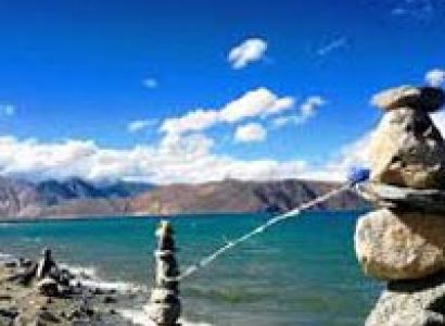 Briding trip with Nubra Pangong - Tsomoriri Tsokar lake. Tour