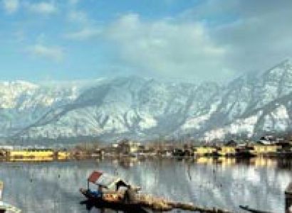 Kashmir Houseboat Tour With Gulmarg And Pahalgam