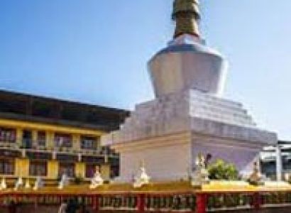 North East Delight with Pelling Tour