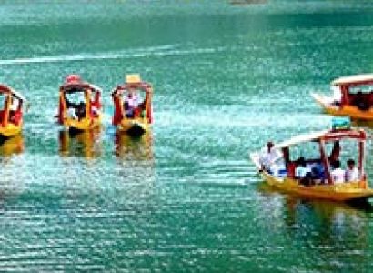 Kashmir Srinagar Holiday Package Tour
