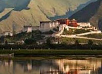 05 Days Tibet Travel Packages