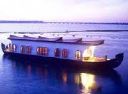 Kerala Deluxe Package Tour