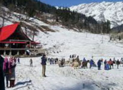 Delhi - Chandigarh - Manali Tour