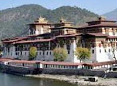 Jhomolhari Trek (15 Days) Tour