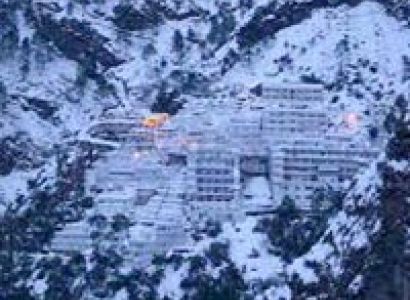 Mata Vaishnodevi Group Tour Packages with Patnitop