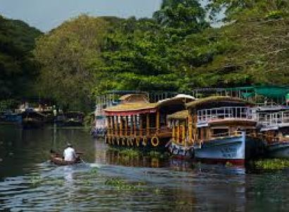 Explore Kerala Tour