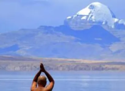 Kailash Manasarovar Yatra By Helicopter Tour