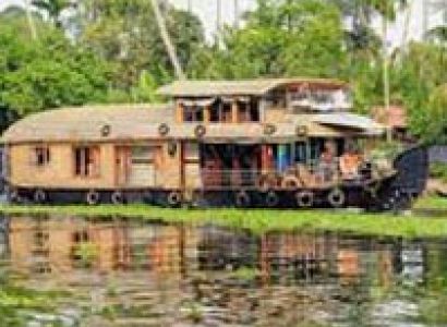 Alleppey Houseboat Package