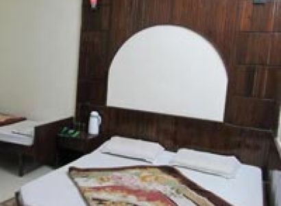 Super Deluxe Three Bed A/c