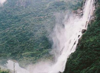 Guwhati/Nameri/Tawang/Bomdila/Kaziranga/Shillong/Cherrapunji Tour