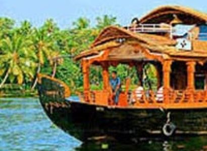 Cochin - Munnar - Thekkady - Kanyakumari - Kovalam - Alappuzha Houseboat - Kumarakam - Cochin (10N/1