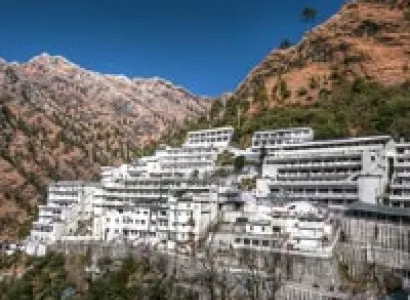 Amritsar - Vaishno Devi - Shive Khori - Kashmir Tour